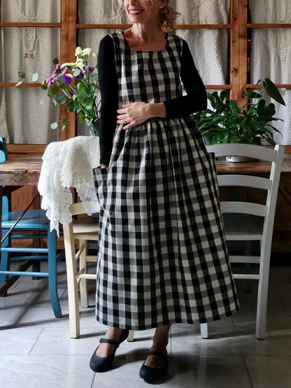 Vintage Black & White Gingham Long Apron & Dress (2-in-1)