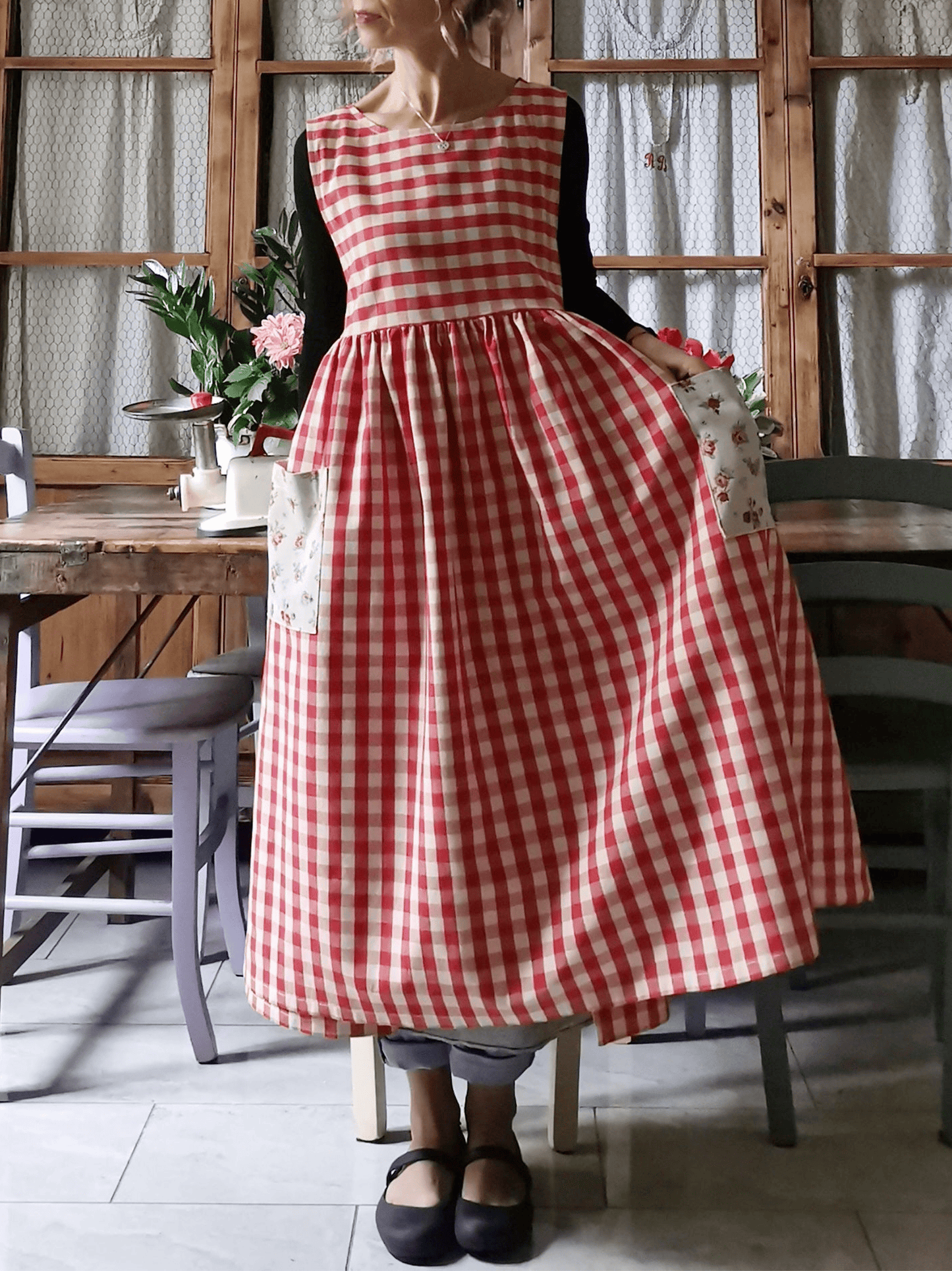 Vintage Red & White Plaid Long Apron & Dress (2-in-1) with Floral Pockets