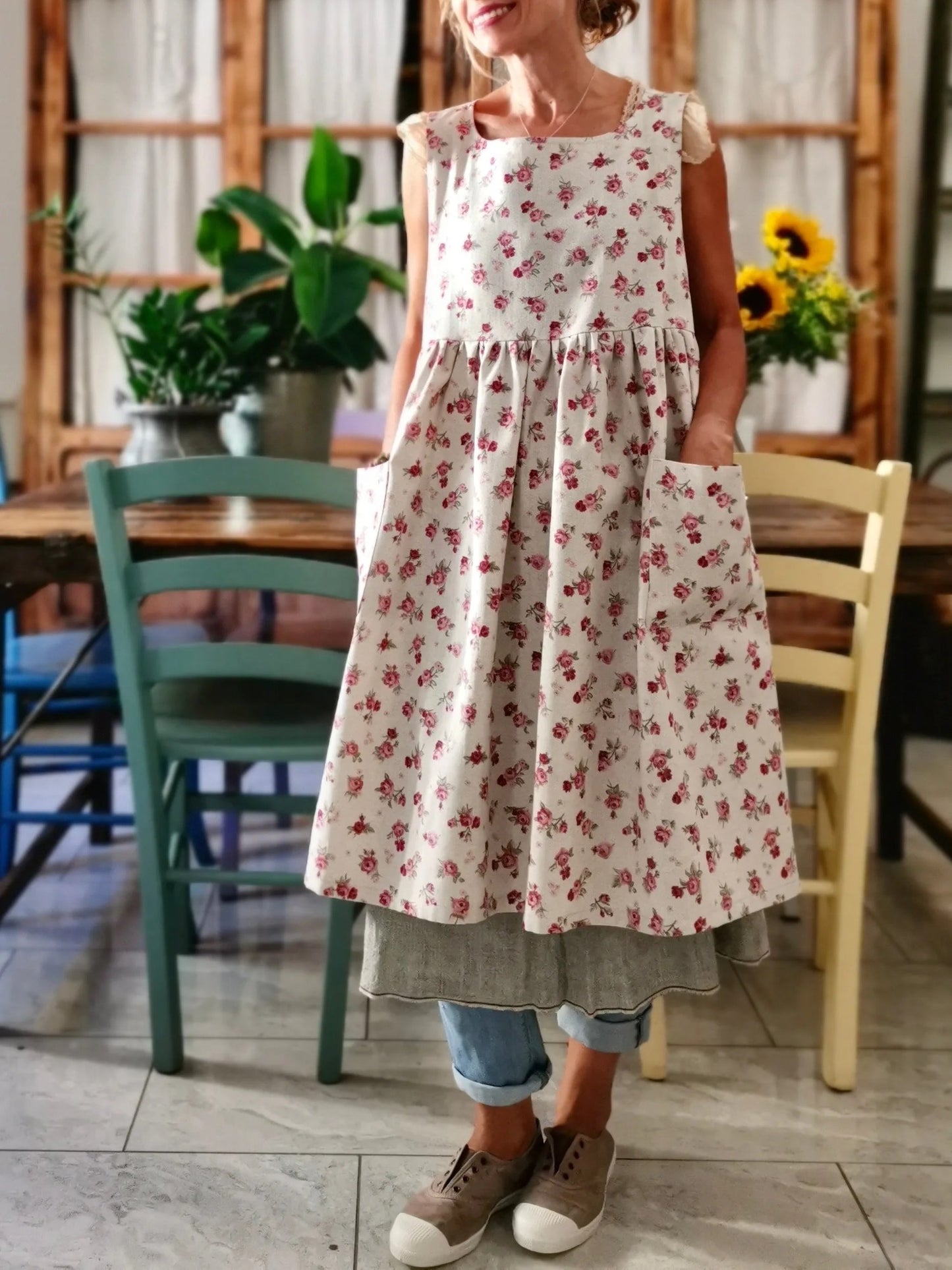 Vintage Beige Base Pink Floral Print Long Apron & Dress (2-in-1)