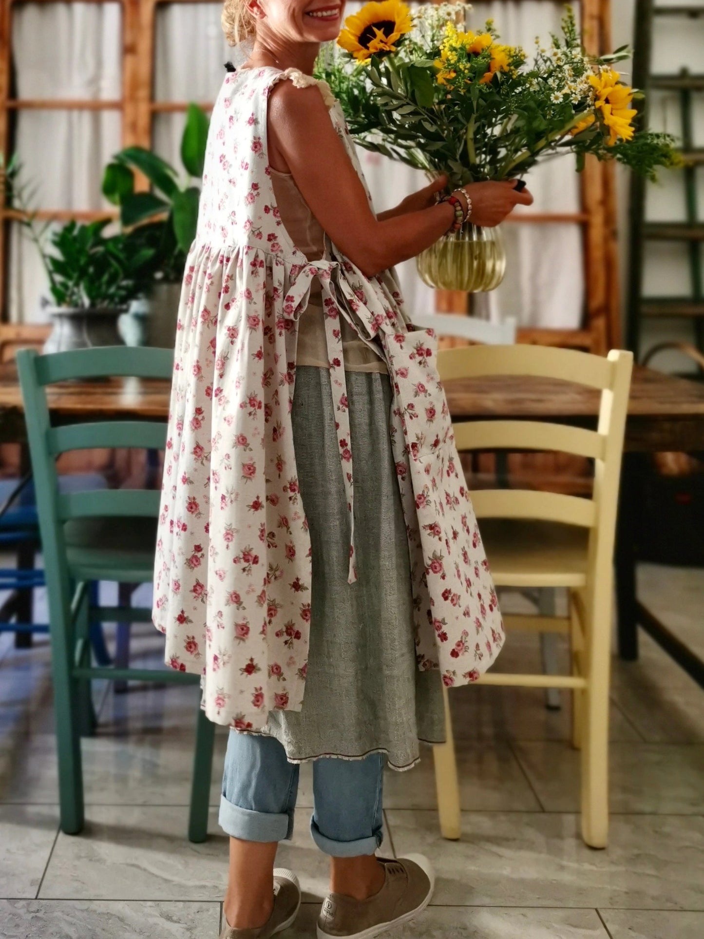 Vintage Beige Base Pink Floral Print Long Apron & Dress (2-in-1)