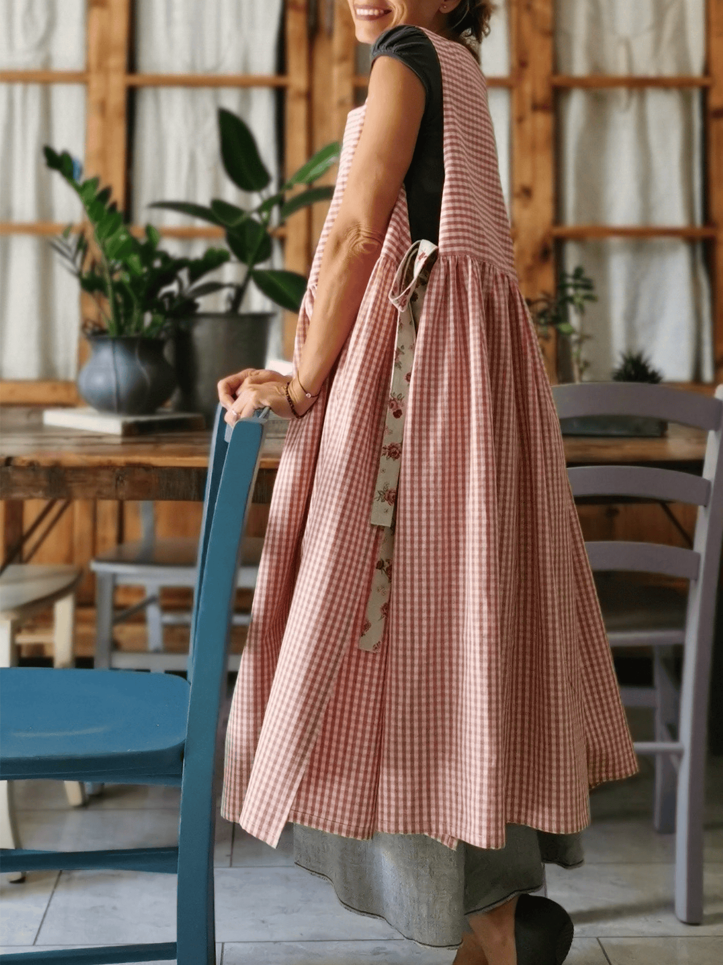 Vintage Pink & White Plaid Long Apron & Dress (2-in-1) with Floral Pockets