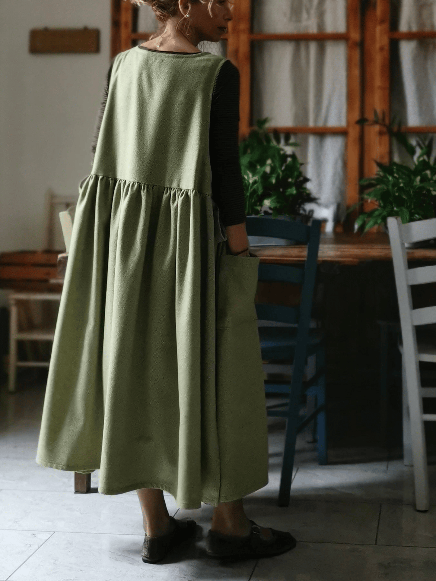 Vintage Olive Green Solid Long Apron & Dress (2-in-1)