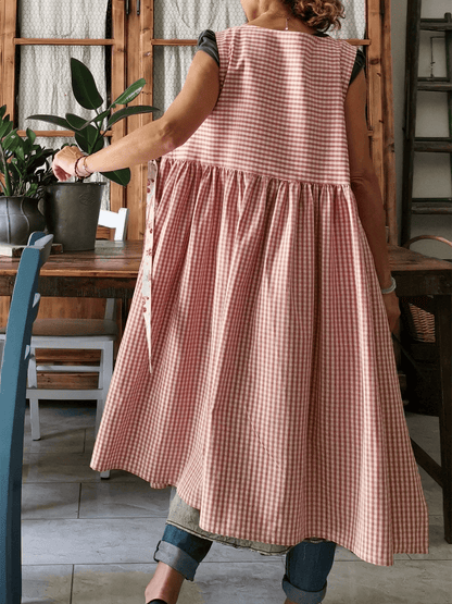 Vintage Pink & White Plaid Long Apron & Dress (2-in-1) with Floral Pockets